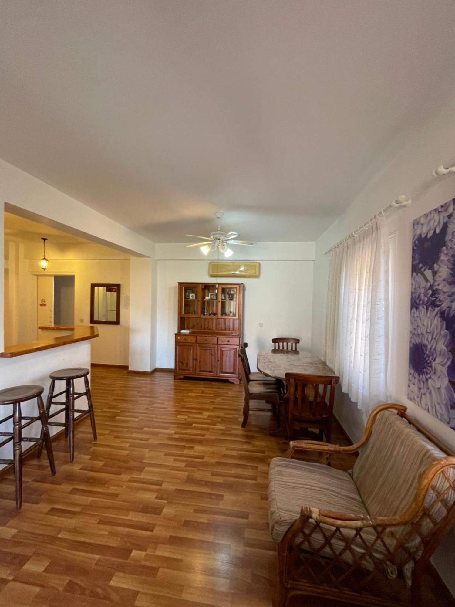 Limnaria Gardens Two Bedroom Apartment With Balcony パ フォス エクステリア 写真
